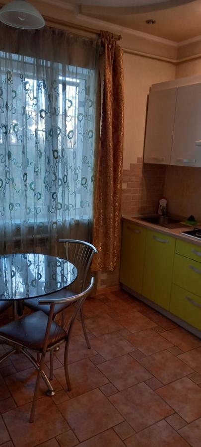 Марка Вовчка 40 Lviv Exterior photo